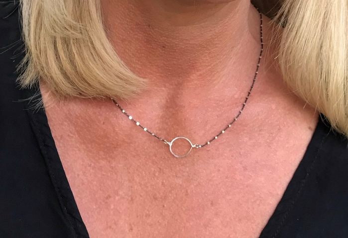 Beth Jewelry Tiny Circle Necklace Oxidized Silver
