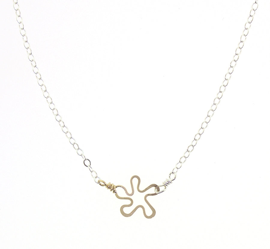 Beth Jewelry Tiny Flower Necklace Silver & Gold Filled
