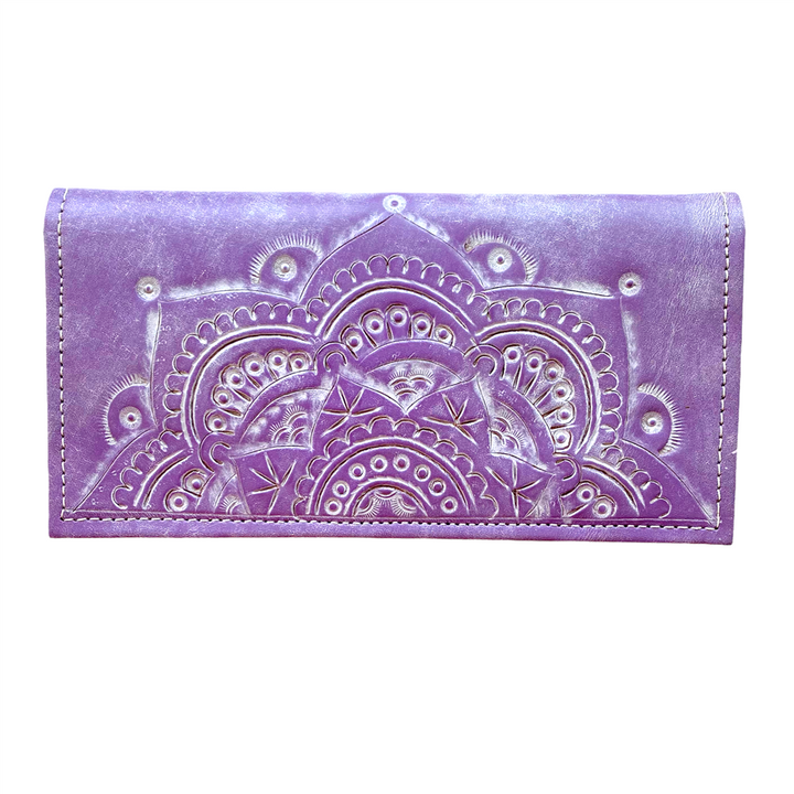 Leaders in Leather Vaquetta Lavendar Mandala Wallet