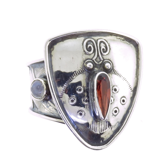 Tabra Ladybug Emboss Garnet Moonstone Ring